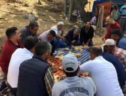 Başkan Yılmaz Sarıkeçili Yörüklerini ziyaret etti